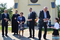 lonyai_6_20180807_1974478026