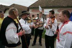 20100610_1995763570__y9k0390